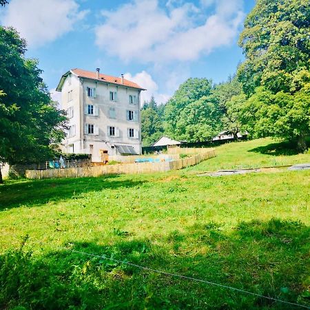 Le Grand Dehors 01 Hotel Cerdon  Bagian luar foto
